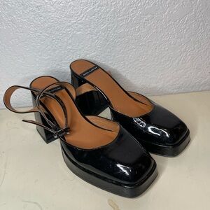 Angel alarcon size 7 Black Platform Heels